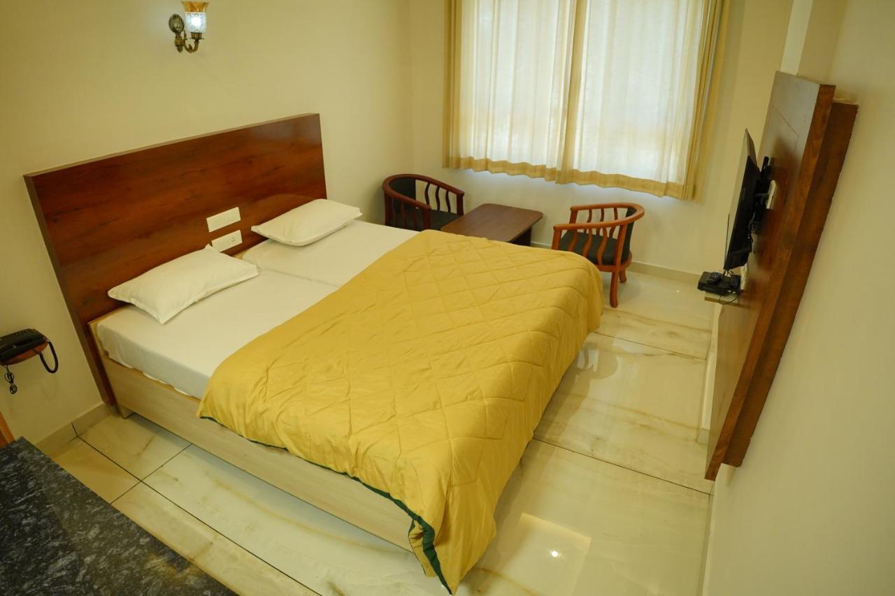 Hotel Nts Sagar Yatri Nivas Kundapura Exterior foto